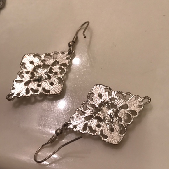 Gem earrings - Picture 2 of 2